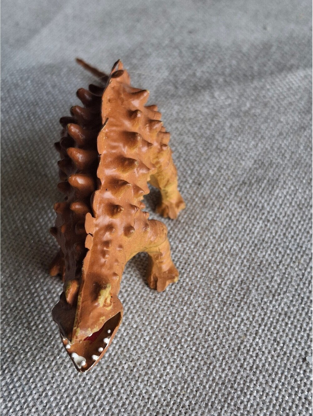 Set of 2 Vintage Dinosaur Action Figures - Ankylosaurus and Parasaurolophus
